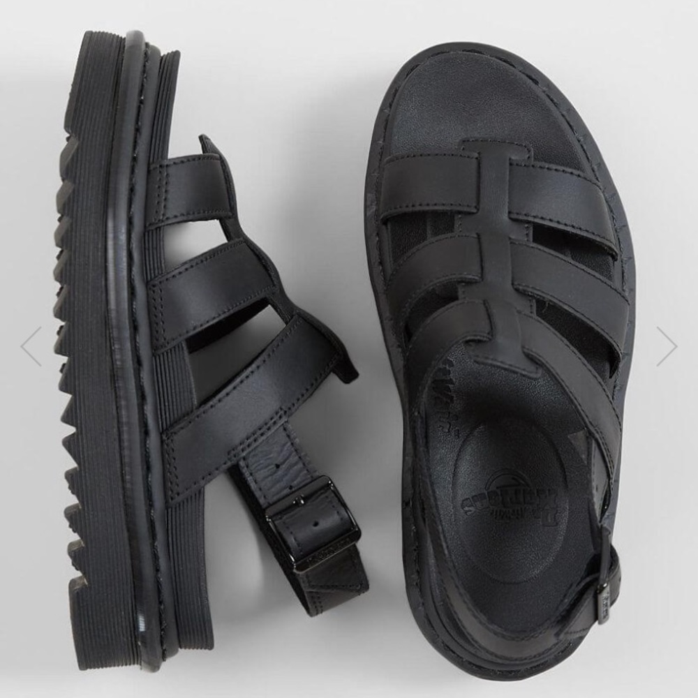 Doc Martens Yelena sandal